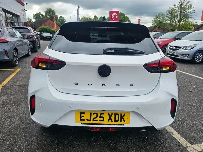 Used Vauxhall Corsa Ultimate 100 HP (73 kW) 2025 White Hatchback