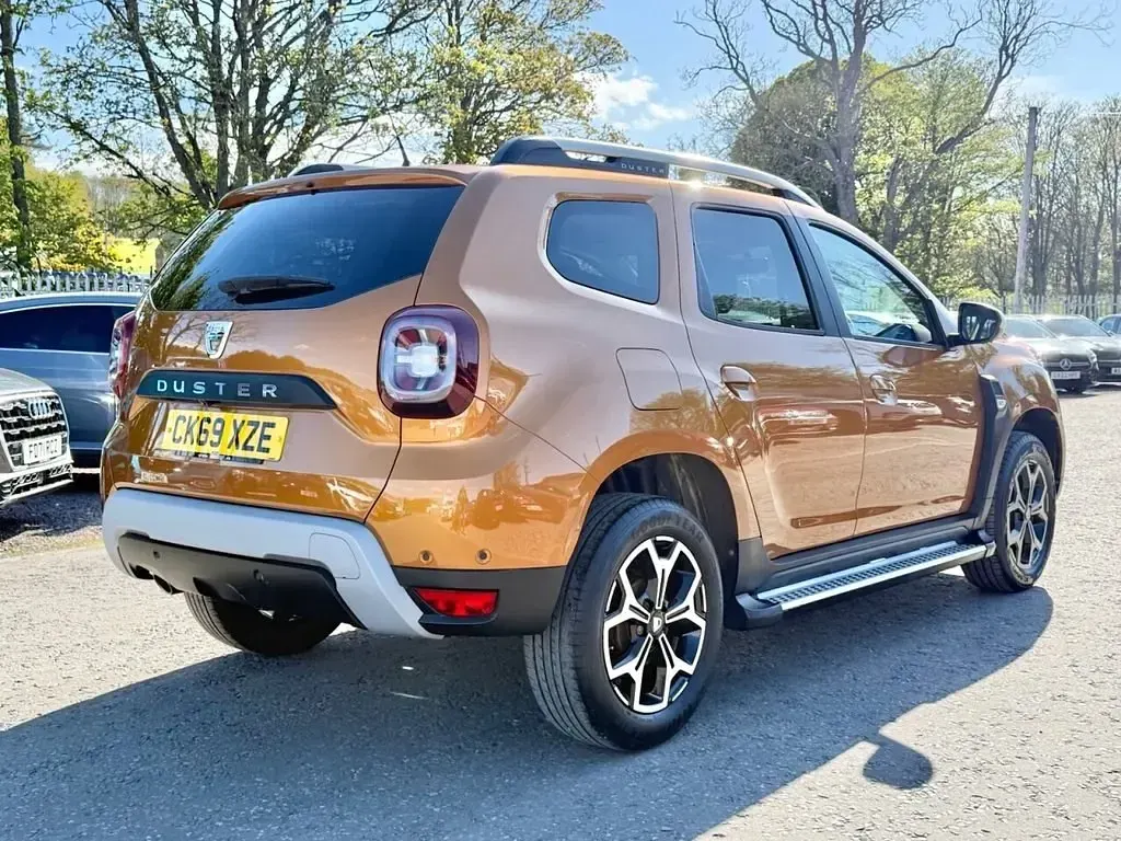 Usado Dacia Duster Prestige 130 HP (95 kW) 2020 Laranja SUV