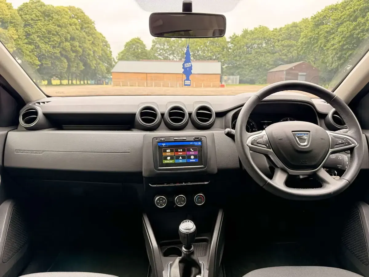 Used Dacia Duster Comfort 115 HP (84 kW) 2019 Black SUV