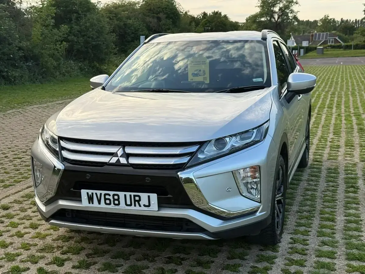 Used Mitsubishi Eclipse Cross 163 HP (119 kW) 2018 Silver SUV