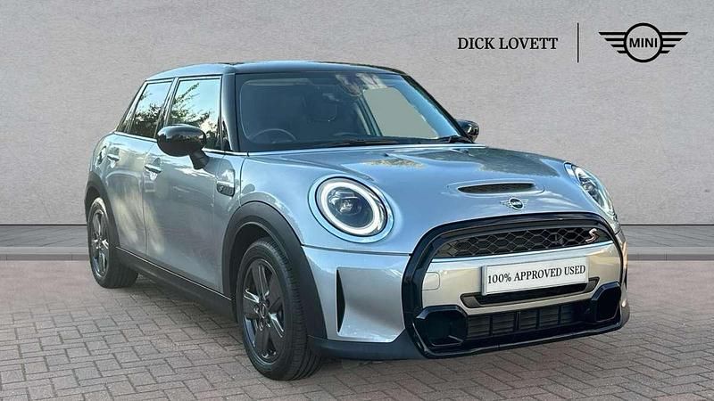 Silver Used 2022 Mini Cooper S Classic Hatchback | £21,995 (Fair price) - Image 1/4