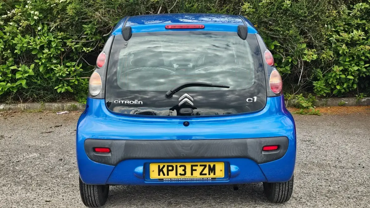Used Citroën C1 VTR Sport 68 HP (50 kW) 2013 Blue Hatchback