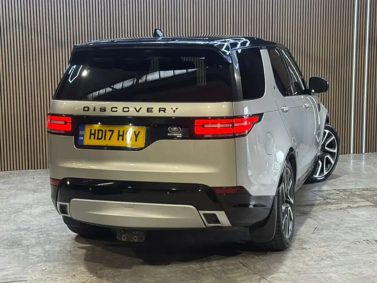 Used Land Rover Discovery HSE 254 HP (186 kW) 2017 Gold SUV