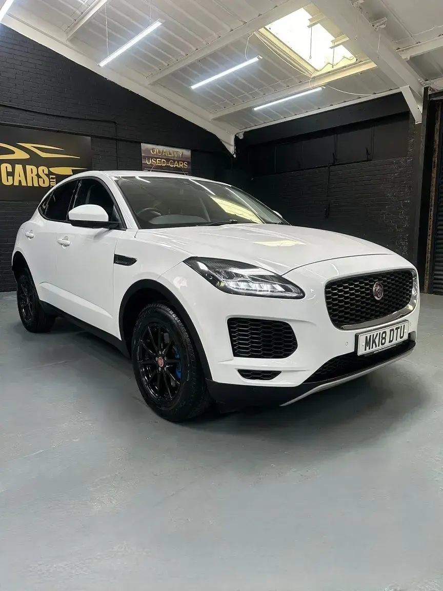 Used Jaguar E-Pace 150 HP (110 kW) 2018 White SUV