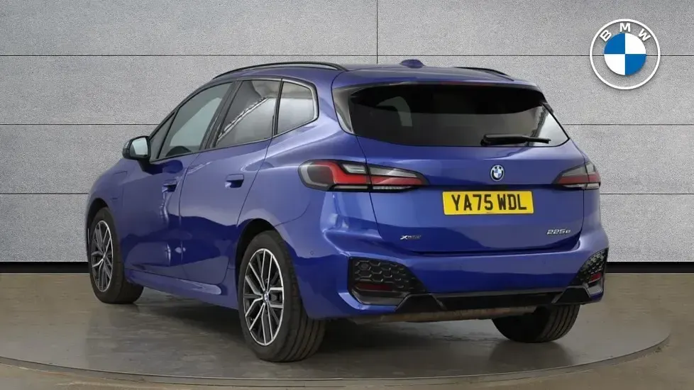 Used BMW 225 Active Tourer M Sport 242 HP (177 kW) 2026 Blue MPV