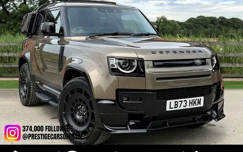 Used Land Rover Defender HSE Dynamic 249 HP (183 kW) 2025 SUV