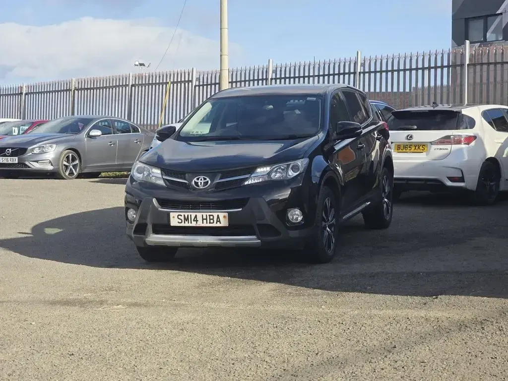 Used Toyota RAV4 124 HP (91 kW) 2014 Black SUV