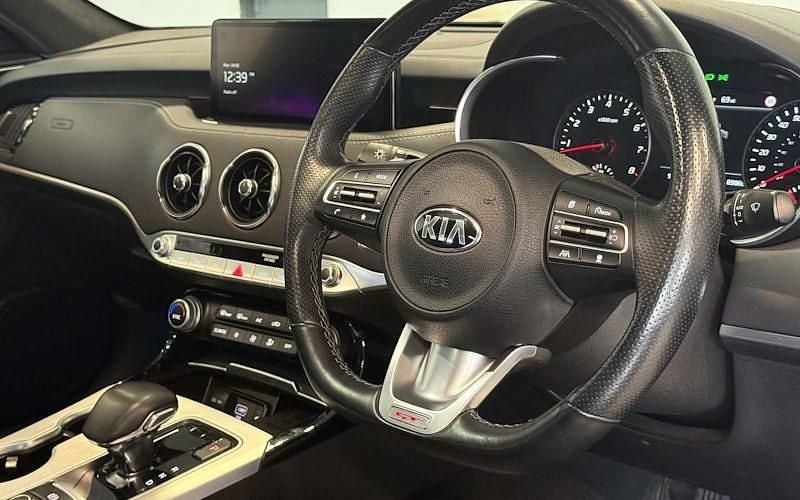 Used Kia Stinger GT 366 HP (269 kW) 2021 Blue Hatchback