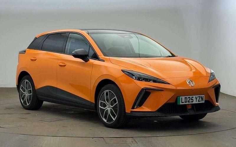 New 2024 MG MG4 EV Trophy Hatchback | £24,999 (A bit pricey) - Image 1/4