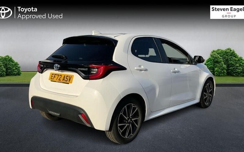 Used Toyota Yaris Hybrid Design 116 HP (85 kW) 2026 Hatchback