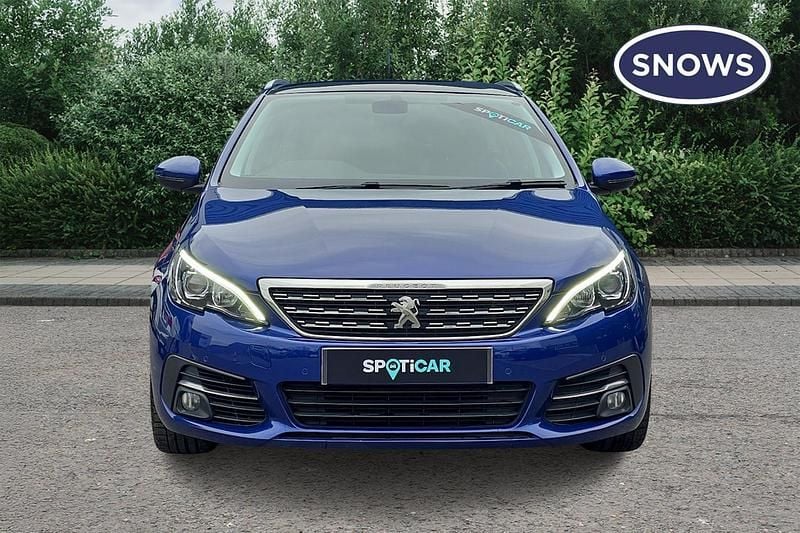 Used Peugeot 308 Allure 131 HP (96 kW) 2019 Magnetic blue