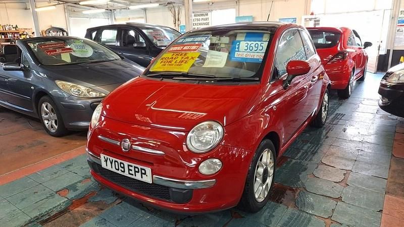 Used Fiat 500 Lounge 69 HP (50 kW) 2009 Red Hatchback