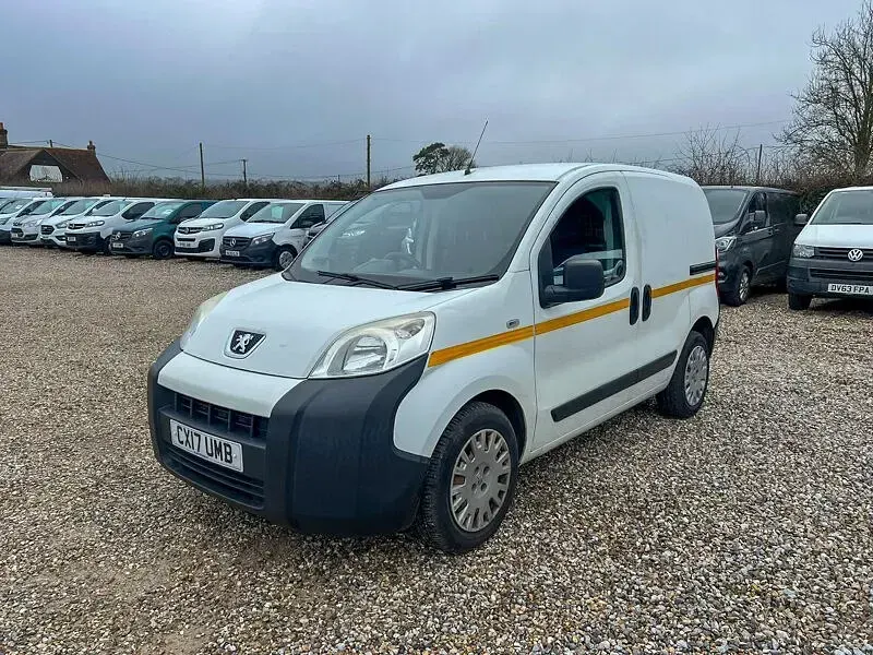 Gebraucht Peugeot Bipper 80 PS (58 kW) 2017 Weiß