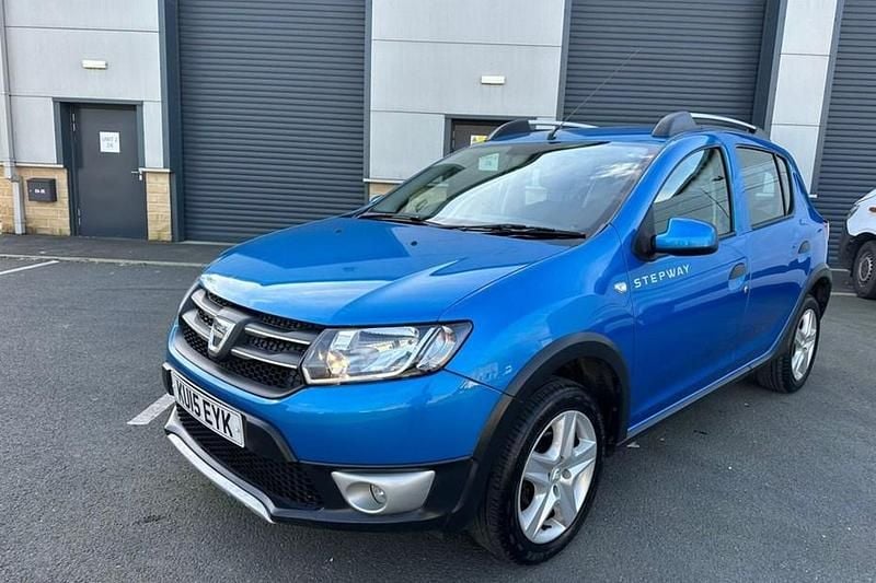 Used Dacia Sandero Lauréate 90 HP (66 kW) 2015