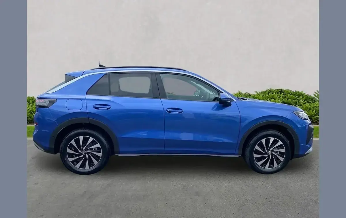 New VW T-Roc Life 147 HP (108 kW) 2025 Other SUV
