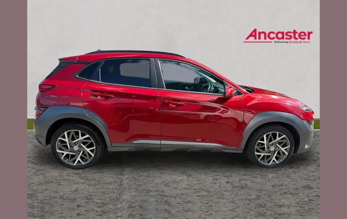 Used Hyundai Kona Premium 141 HP (103 kW) 2022 Red SUV