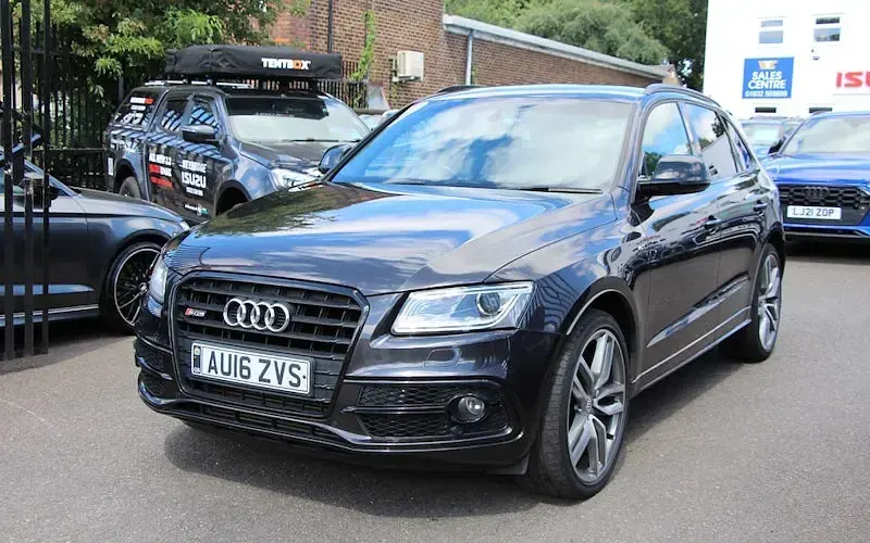 Used Audi SQ5 Advanced 340 HP (250 kW) 2016 Lava grey SUV