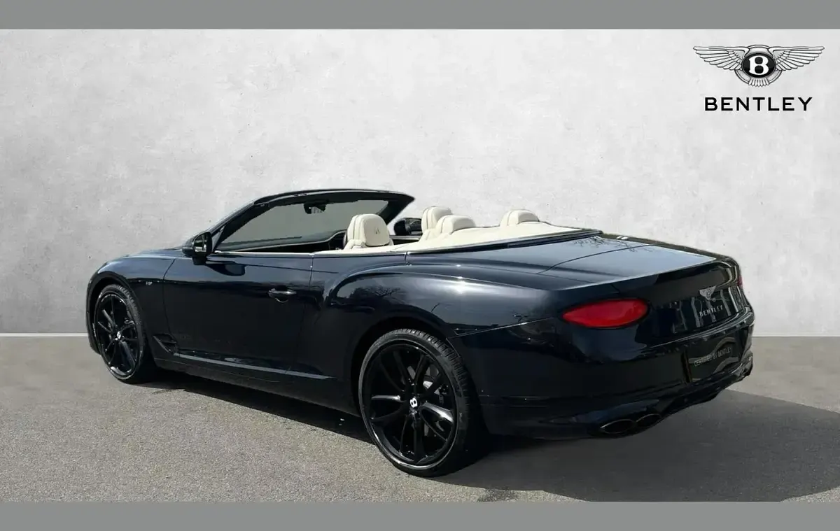 Used Bentley Continental GT Convertible Mulliner 542 HP (398 kW) 2021 Black Cabriolet
