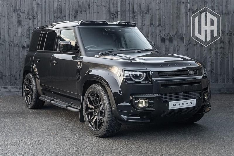 Usado Land Rover Defender HSE Dynamic 345 HP (253 kW) 2025 Preto SUV