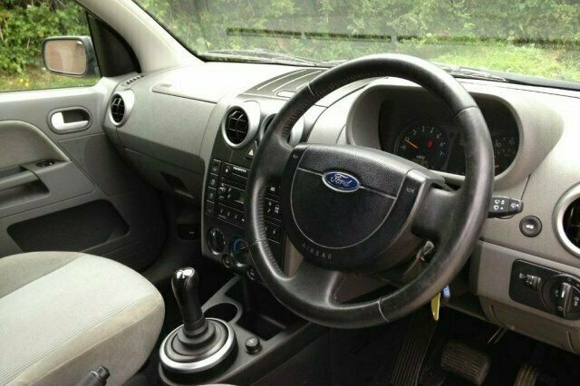 Used Ford Fusion 2003 Estate