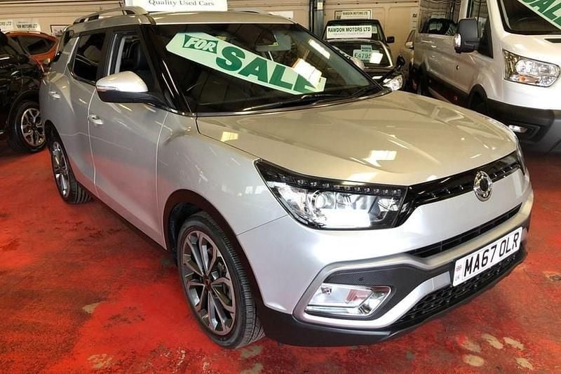 Used 2017 Ssangyong Tivoli | £7,240 (Fair price) - Image 1/1