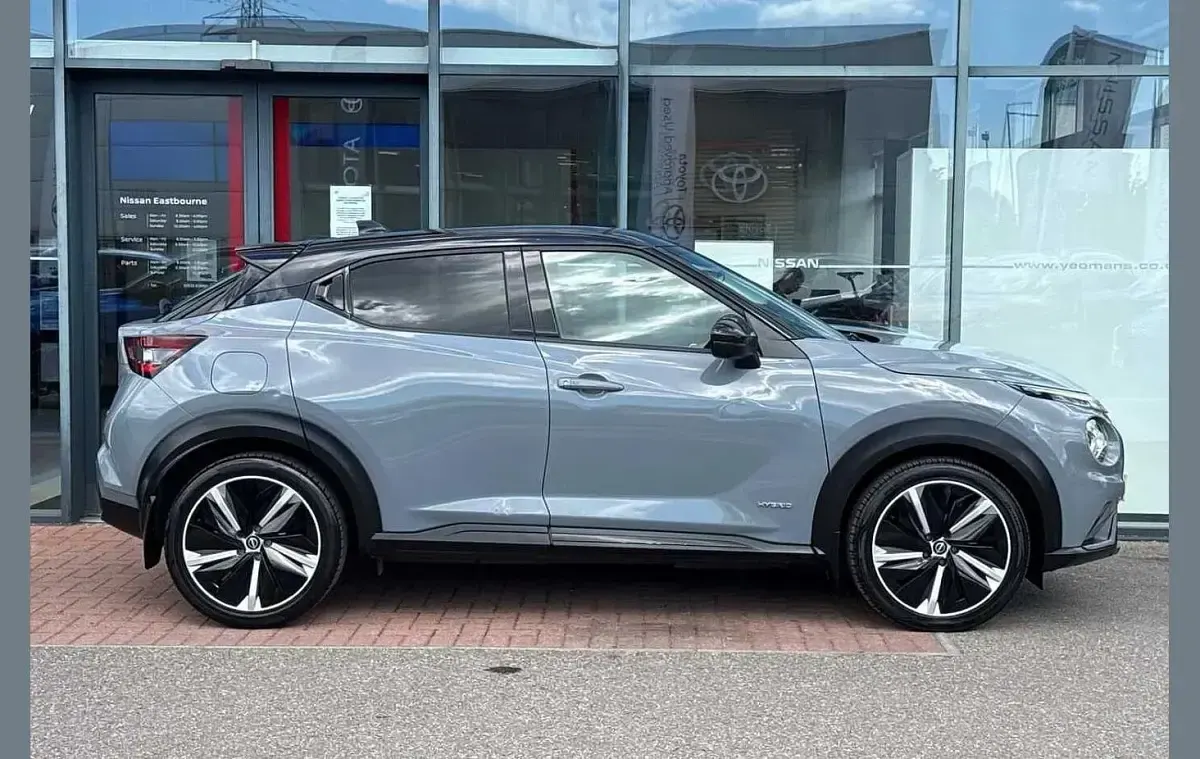Used Nissan Juke Tekna+ 143 HP (105 kW) 2023 Grey SUV