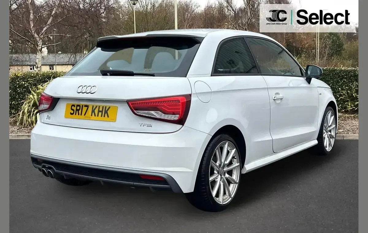 Used Audi A1 S-Line 123 HP (90 kW) 2017 White Hatchback