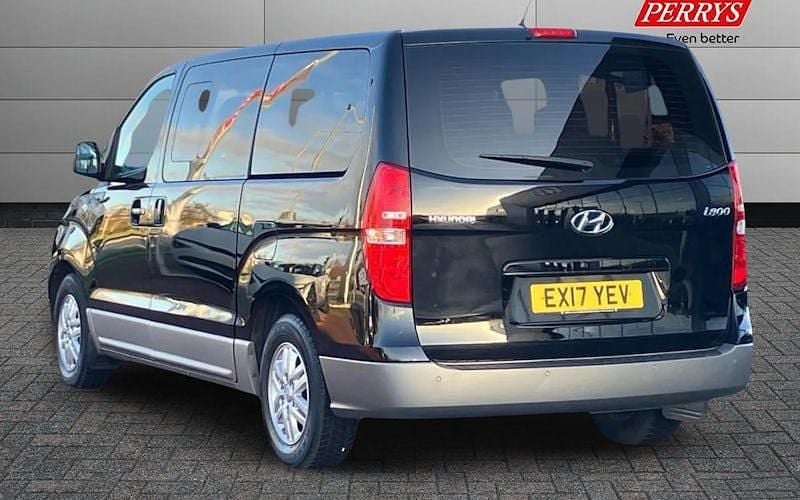 Used Hyundai I800 SE 136 HP (100 kW) 2017 Black MPV
