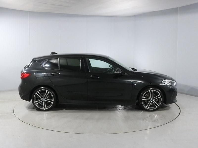 Used BMW 118 M Sport 134 HP (98 kW) 2023 Black Hatchback