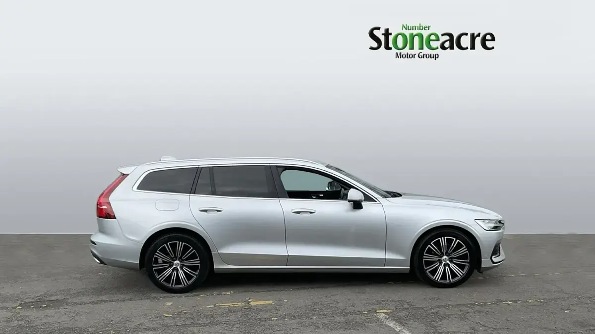 Used Volvo V60 Inscription 2021 Silver Estate