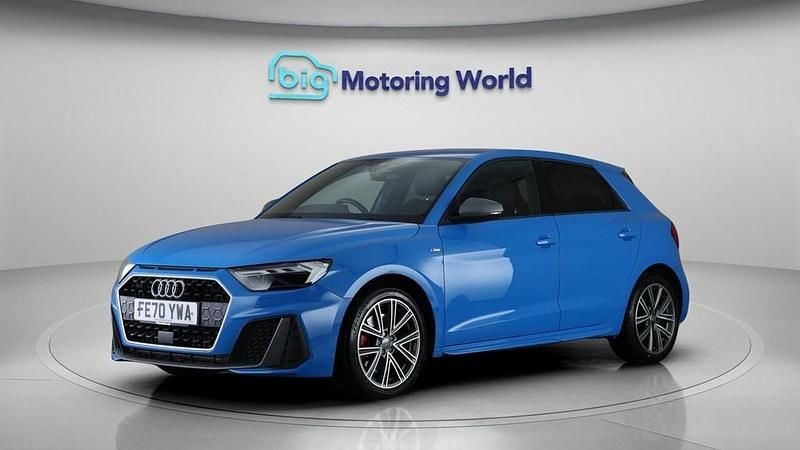 Used Audi A1 Sportback Competition 200 HP (147 kW) 2020 Blue Hatchback