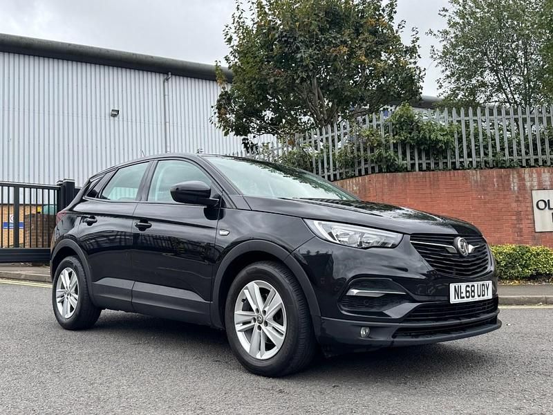 Used Vauxhall Grandland X 2018 Black SUV