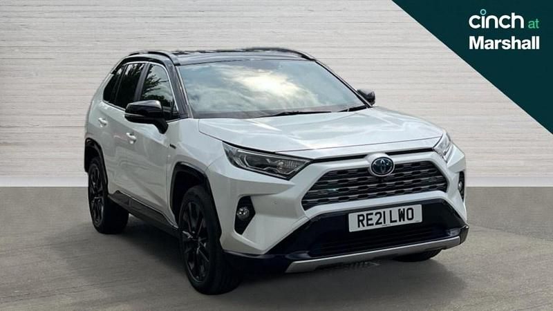 Used Toyota RAV4 Hybrid 222 HP (163 kW) 2021 White/black SUV