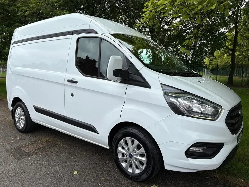 Used Ford Transit Custom Trend 130 HP (95 kW) 2020 White Van