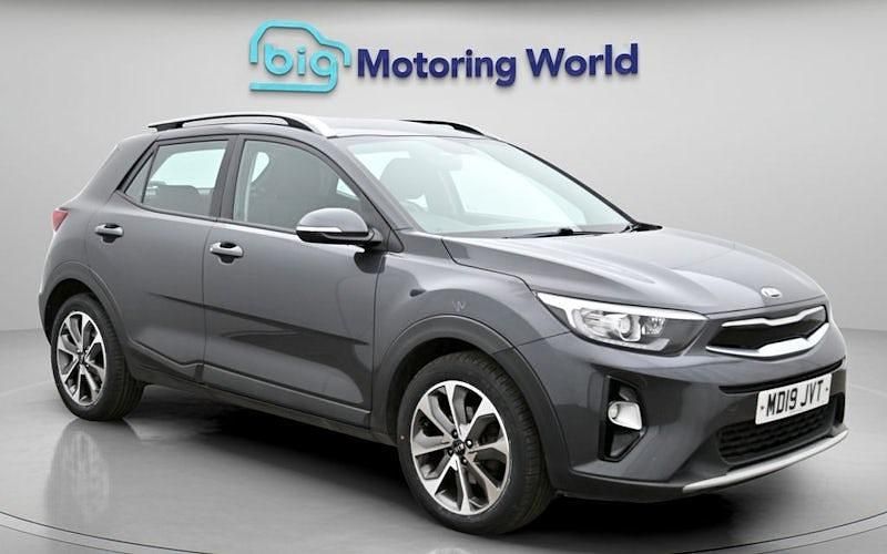 Used Kia Stonic 120 HP (88 kW) 2019 Grey SUV