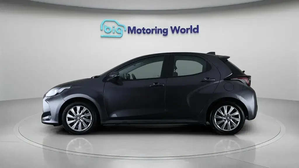 Second-hand Toyota Yaris Hybrid 116 CP (85 kW) 2022 Gri Hatchback