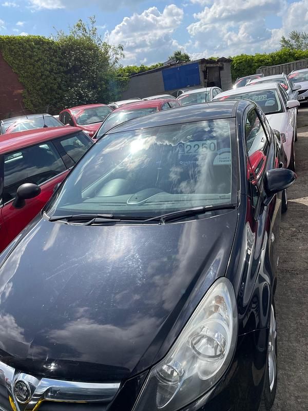 Black Used 2009 Vauxhall Corsa Hatchback | £1,595 (Expensive) - Image 1/4