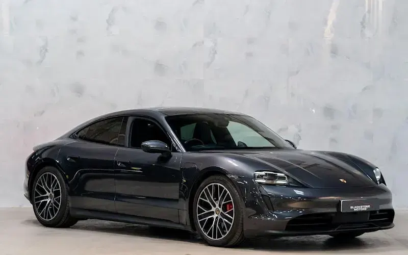 Used Porsche Taycan 419 kW (571 HP) 2020 Sedan
