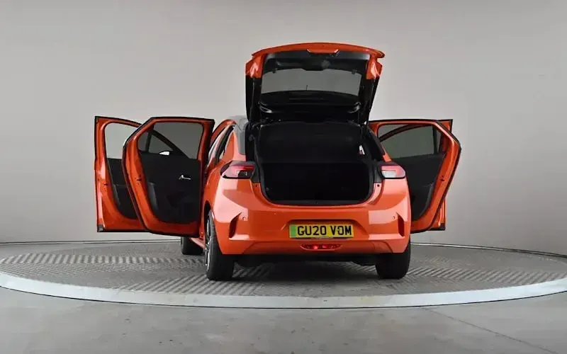 Used Vauxhall Corsa-e Elite 100 kW (136 HP) 2020 Orange Hatchback