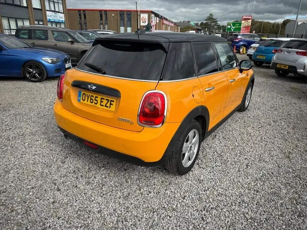 Used Mini Cooper D Hatch 2015 Orange Hatchback