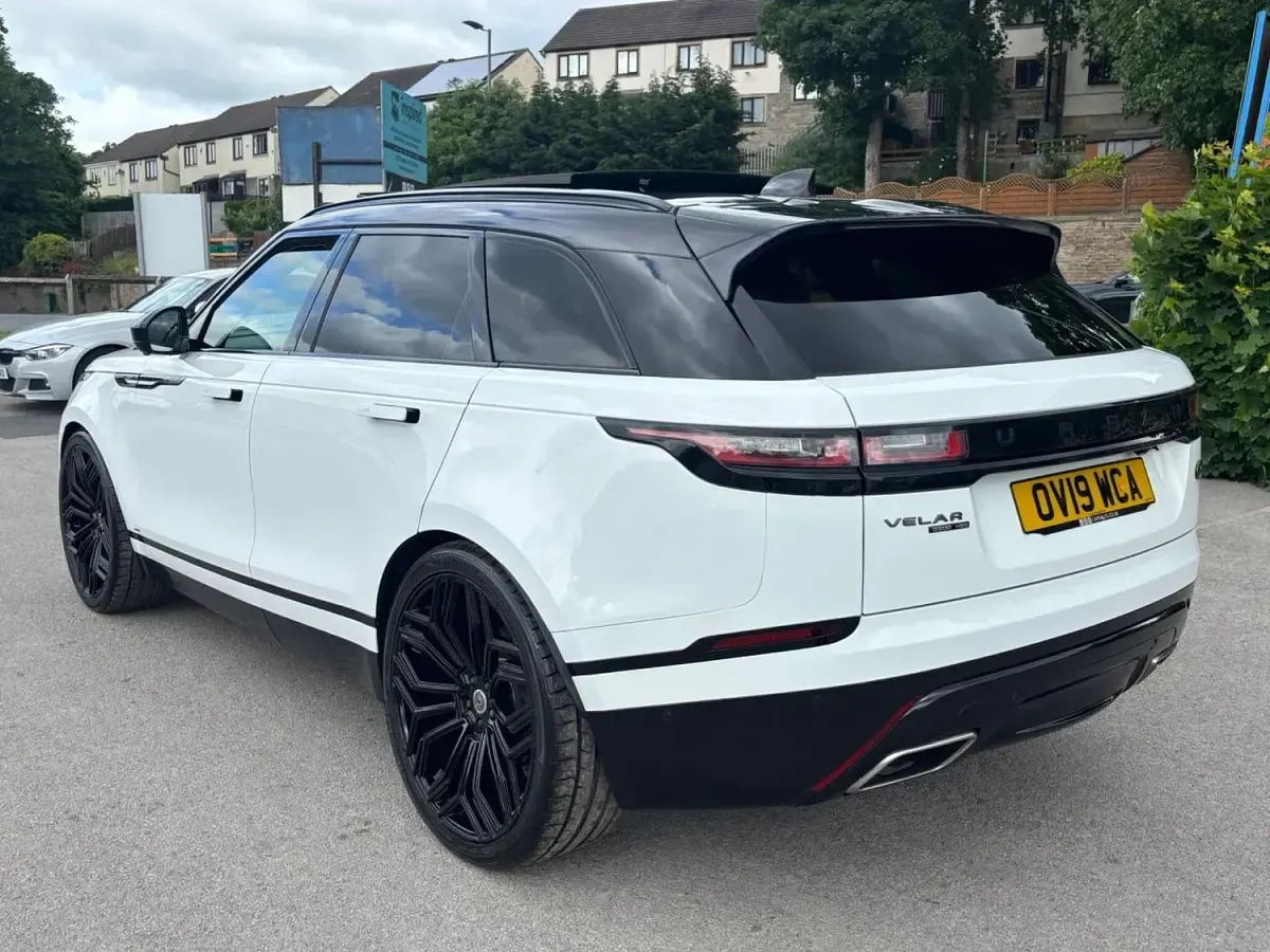 Used Land Rover Range Rover Velar HSE Dynamic 2019 White SUV