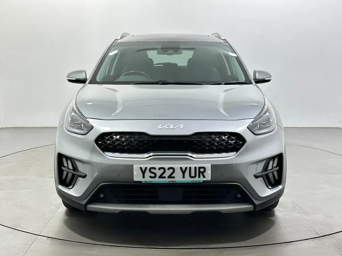 Used Kia Niro 141 HP (103 kW) 2022 Grey SUV