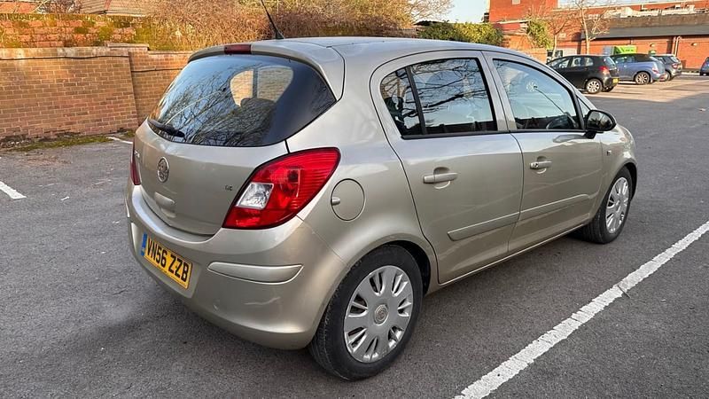 Used Vauxhall Corsa Club 2007 Gold Hatchback