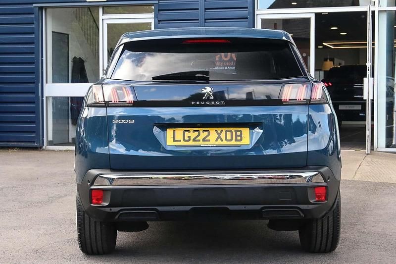 Blue Used 2022 Peugeot 3008 Allure SUV | £17,836 (Fair price) - Image 1/4