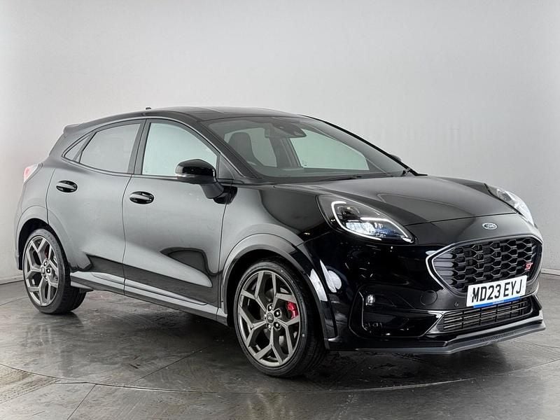Black Used 2023 Ford Puma ST Hatchback | £19,800 (Fair price) - Image 1/4