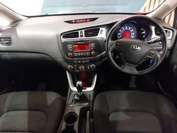 Used Kia ProCeed 2016 Red Hatchback