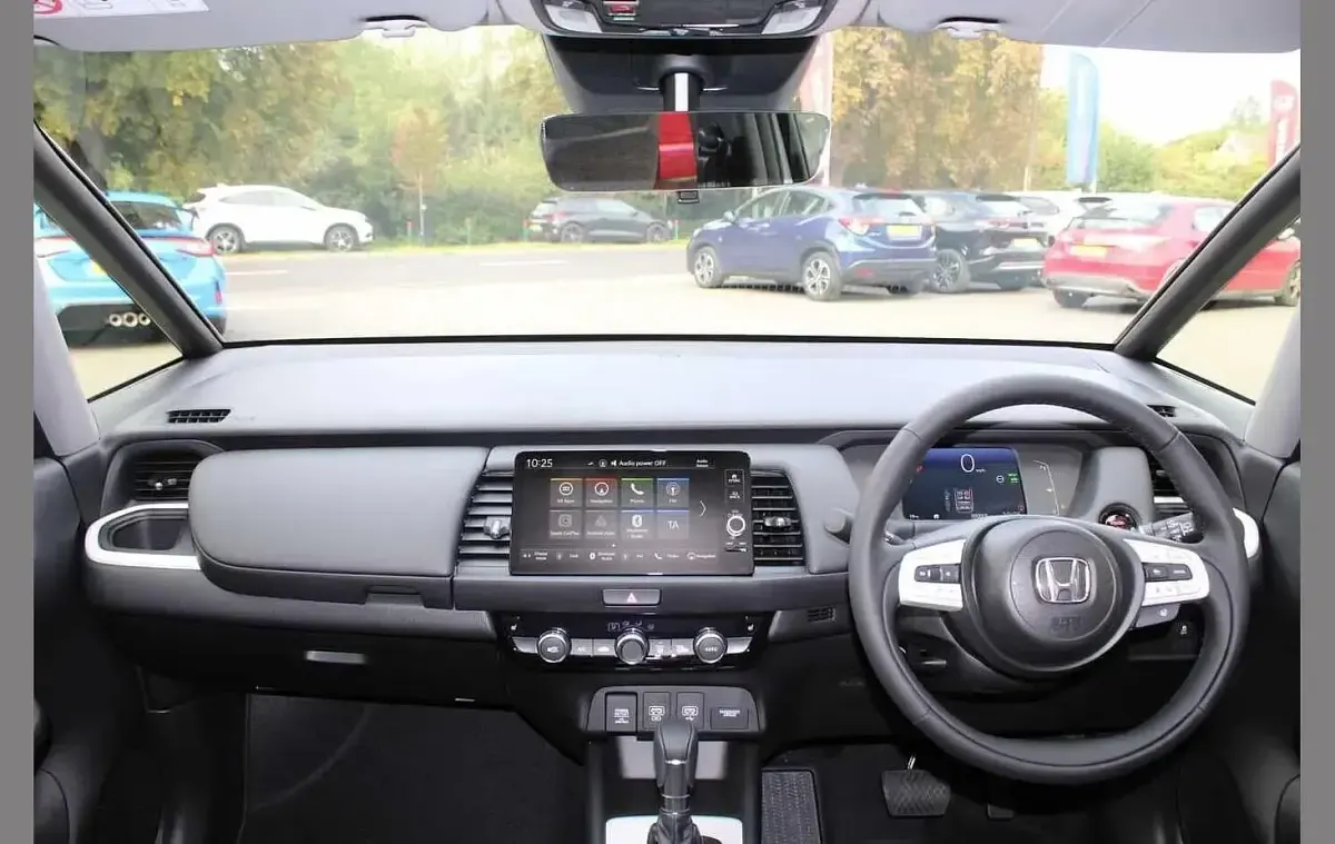 Used Honda Jazz Advance 122 HP (89 kW) 2026 White Hatchback