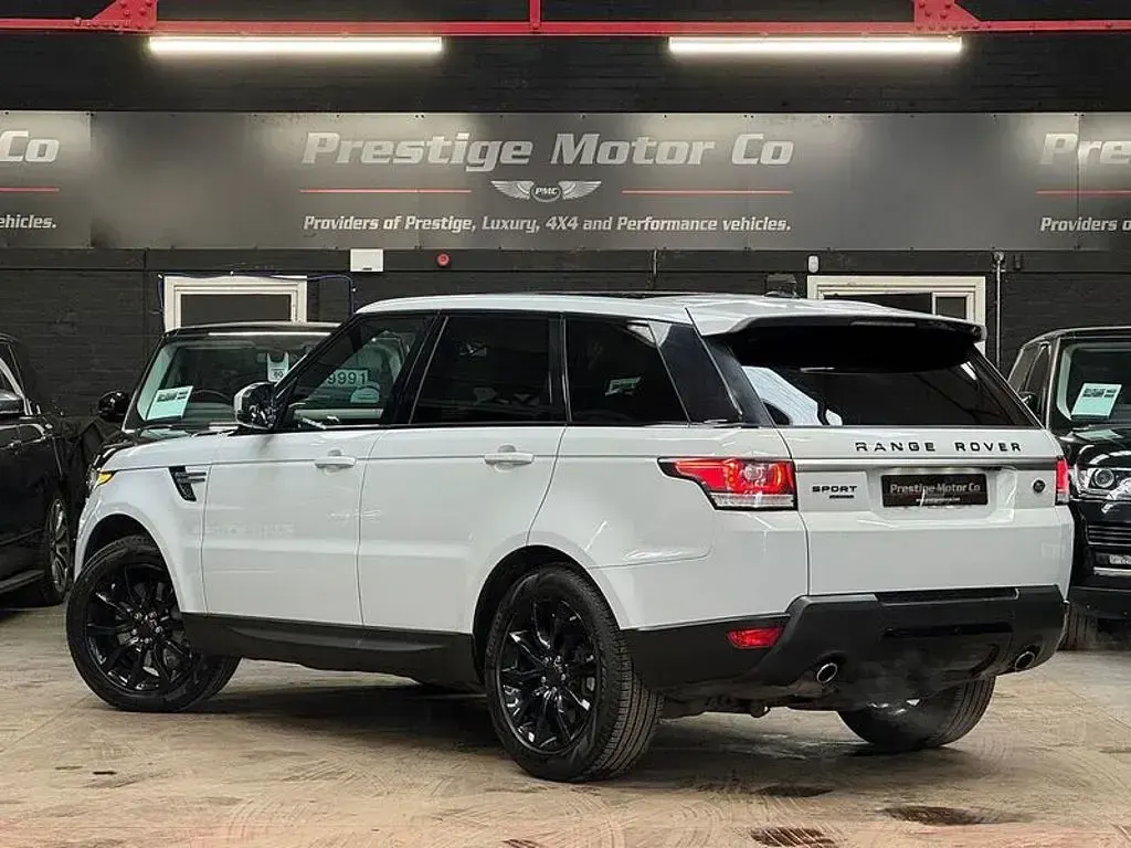 Used Land Rover Range Rover HSE 2016 White SUV