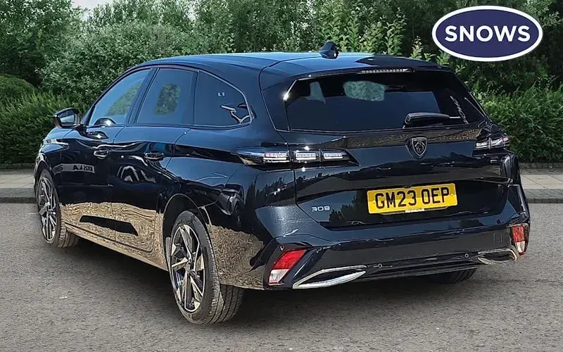 Used Peugeot 308 SW Allure Premium 131 HP (96 kW) 2023 Black Estate