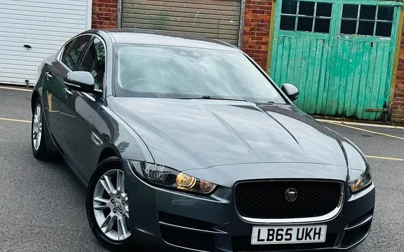 Używany Jaguar XE Prestige 179 KM (131 kW) 2019 Sedan/Limuzyna